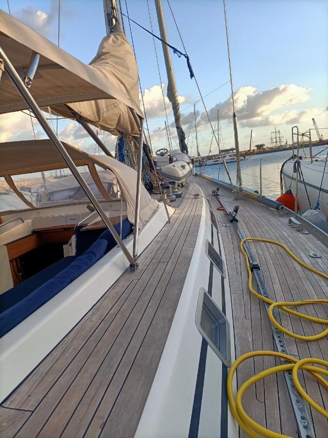 Tenerife サンタクルスデテネリフェ エクステリア 写真